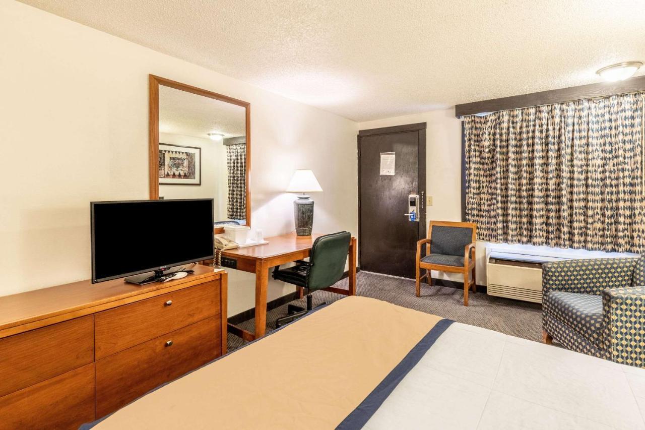 Value Inn Kenosha I-94 - Exit 344 Pleasant Prairie Exterior foto
